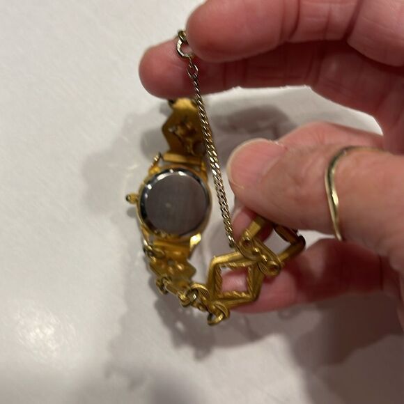 Kirk’s Folly vintage watch - Picture 5 of 7